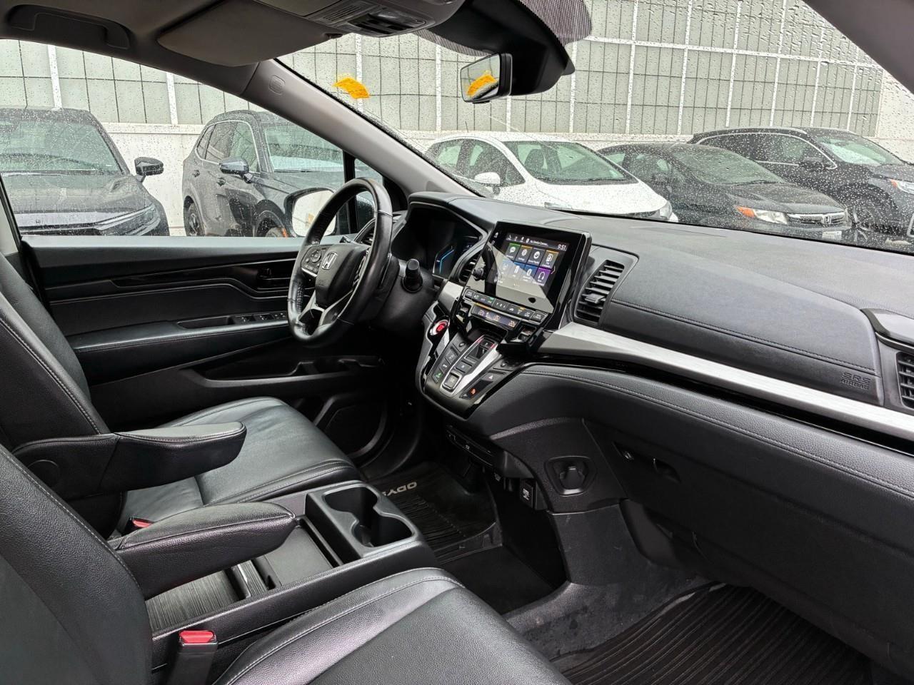 2022 Honda Odyssey EX-L RES Passenger Van Photo