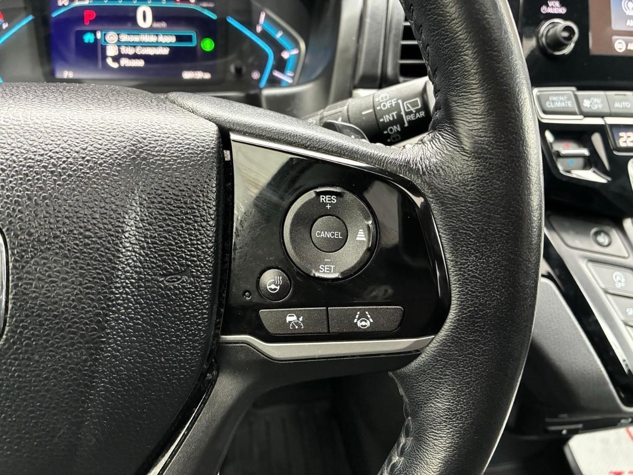 2022 Honda Odyssey EX-L RES Passenger Van Photo