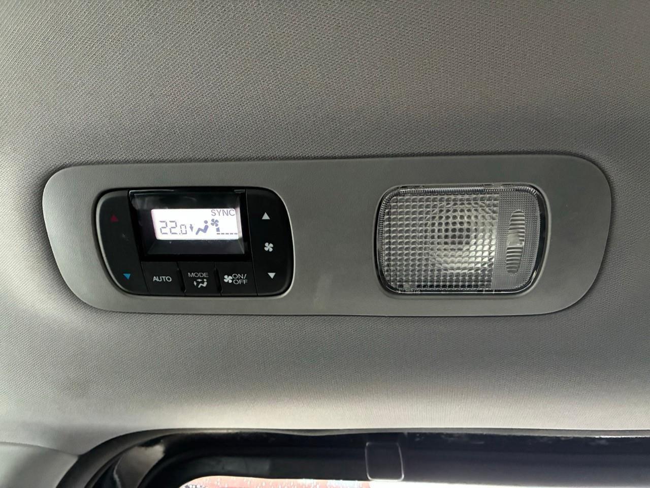 2022 Honda Odyssey EX-L RES Passenger Van Photo