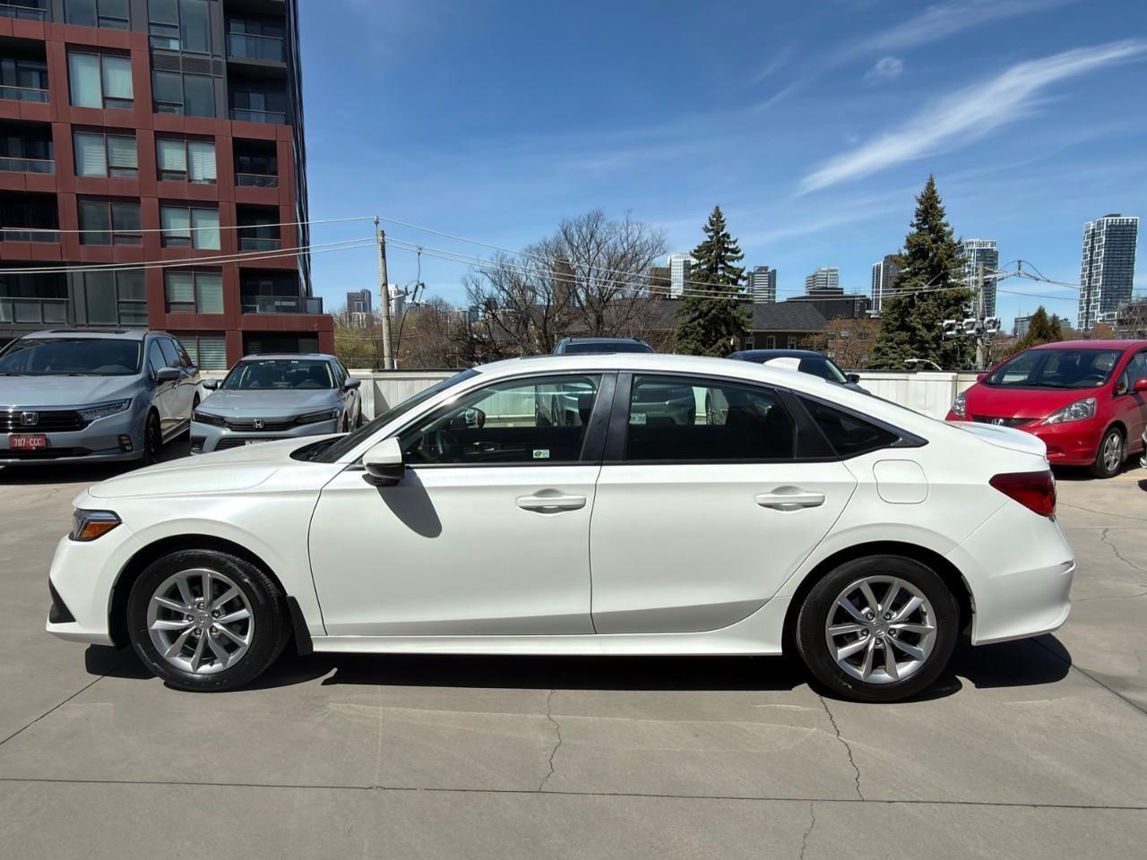 2022 Honda Civic EX 4dr Sedan Photo