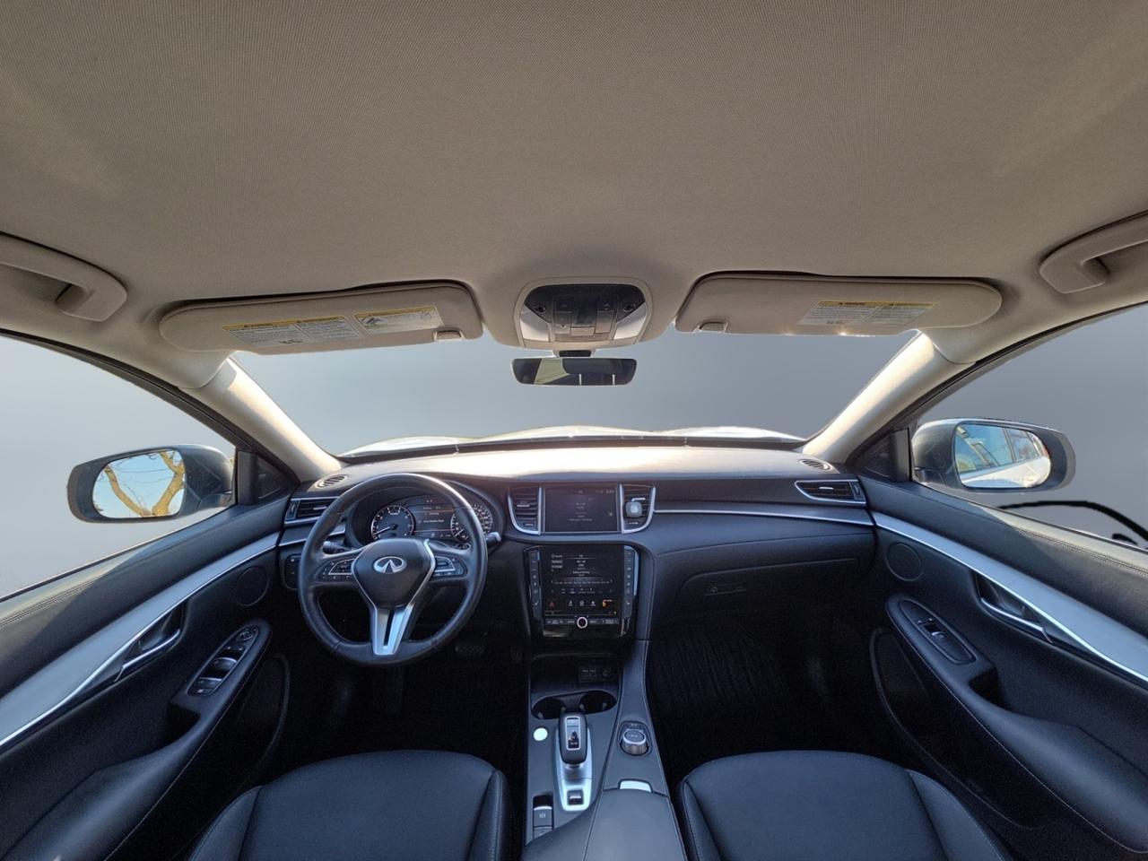 2023 Infiniti QX50 PURE AWD * VERY LOW KM / 1 OWNER / DRIVER ASSIST / Photo