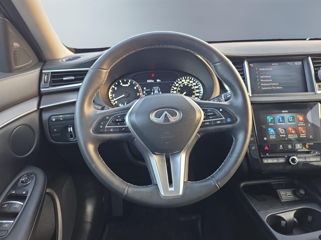2023 Infiniti QX50 PURE AWD * VERY LOW KM / 1 OWNER / DRIVER ASSIST / Photo