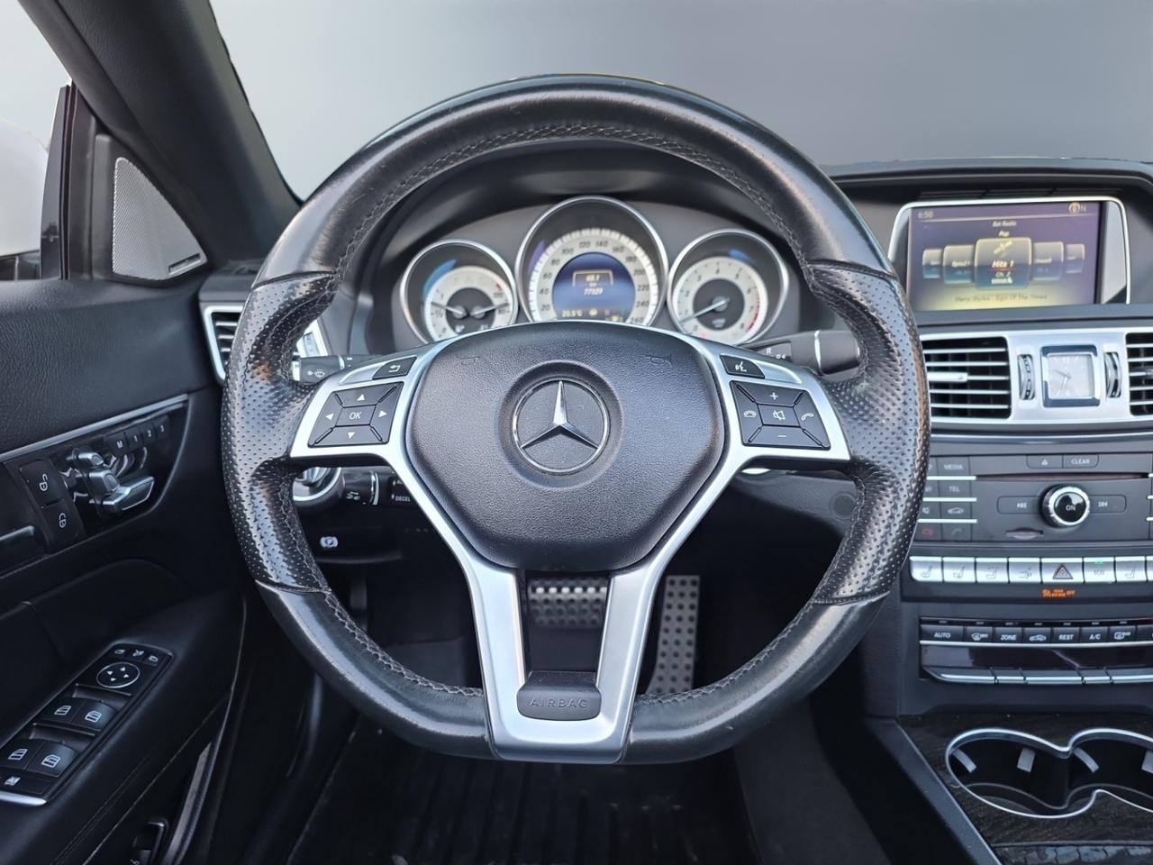 2016 Mercedes-Benz E-Class E550 Cabriolet AMG PKG * 402 HP / HARMAN KARDON / Photo