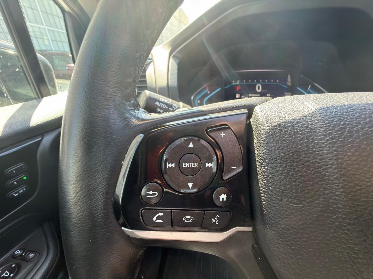 2024 Honda Odyssey Touring Passenger Van Photo