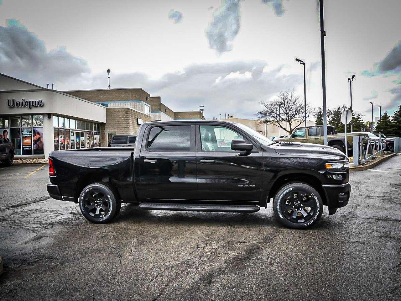 2026 RAM 1500  Photo