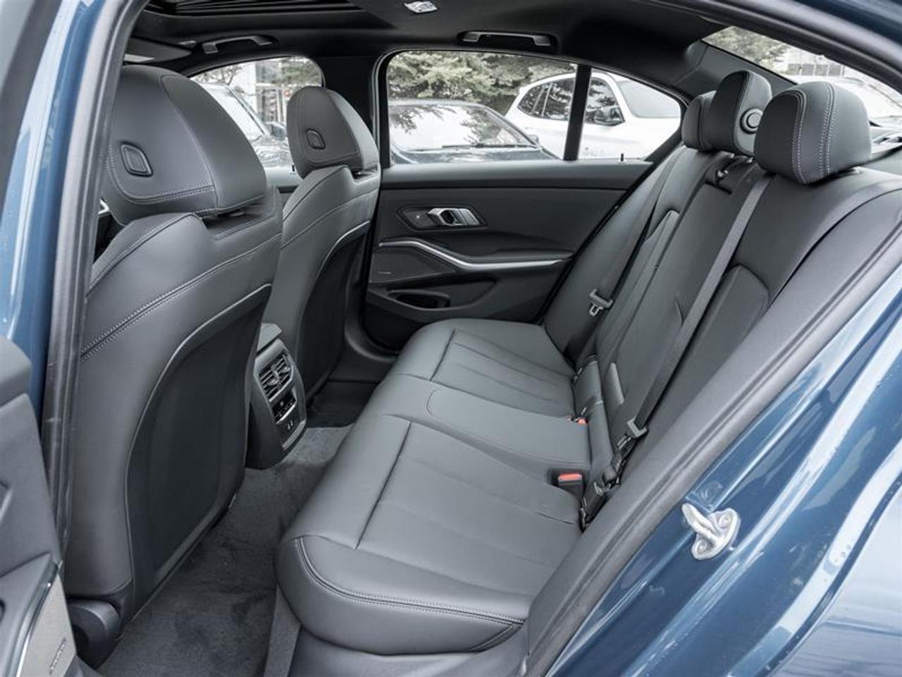 2026 BMW M340 i xDrive 4dr All-Wheel Drive Sedan Photo
