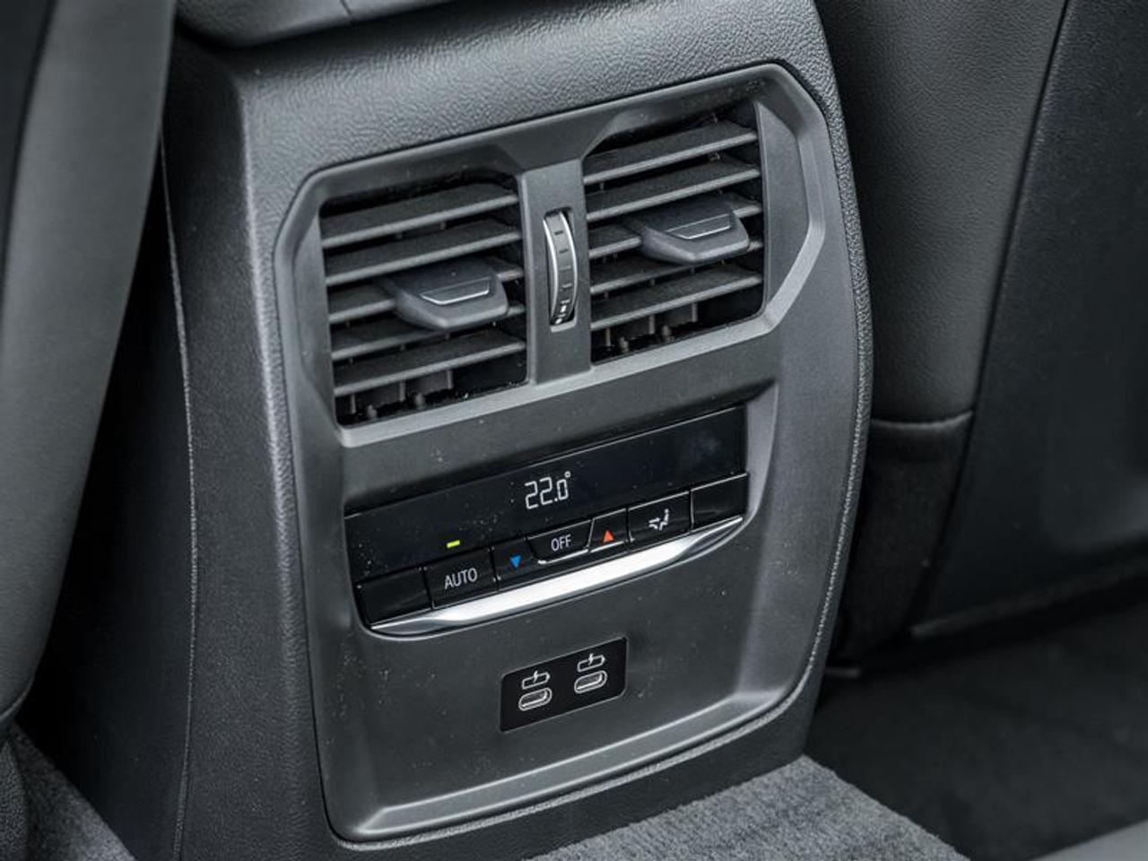 2026 BMW M340 i xDrive 4dr All-Wheel Drive Sedan Photo