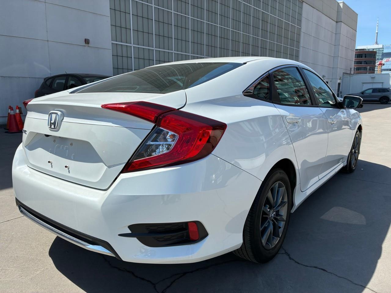 2021 Honda Civic EX 4dr Sedan Photo