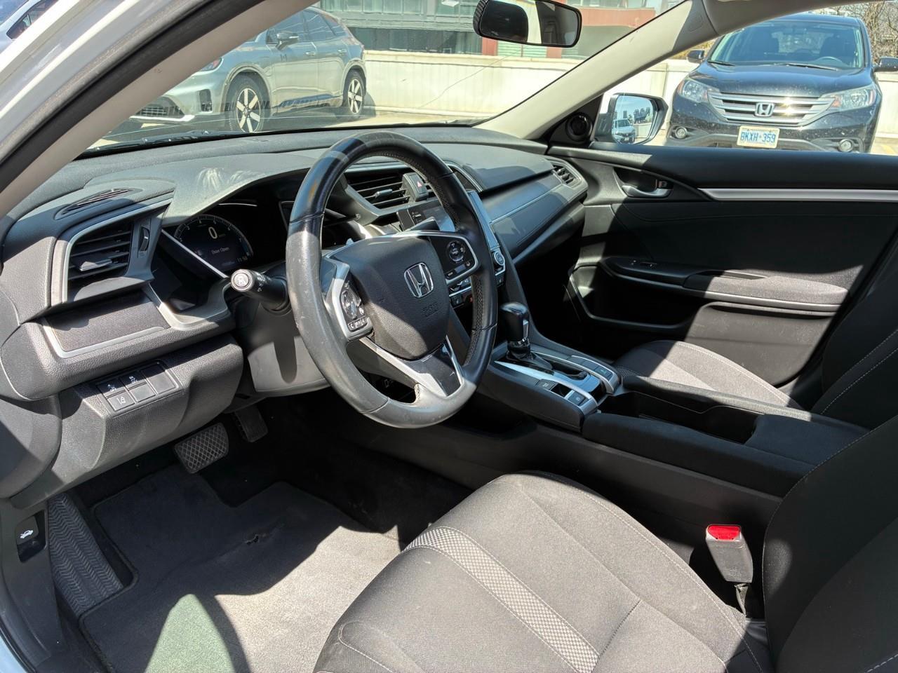 2021 Honda Civic EX 4dr Sedan Photo