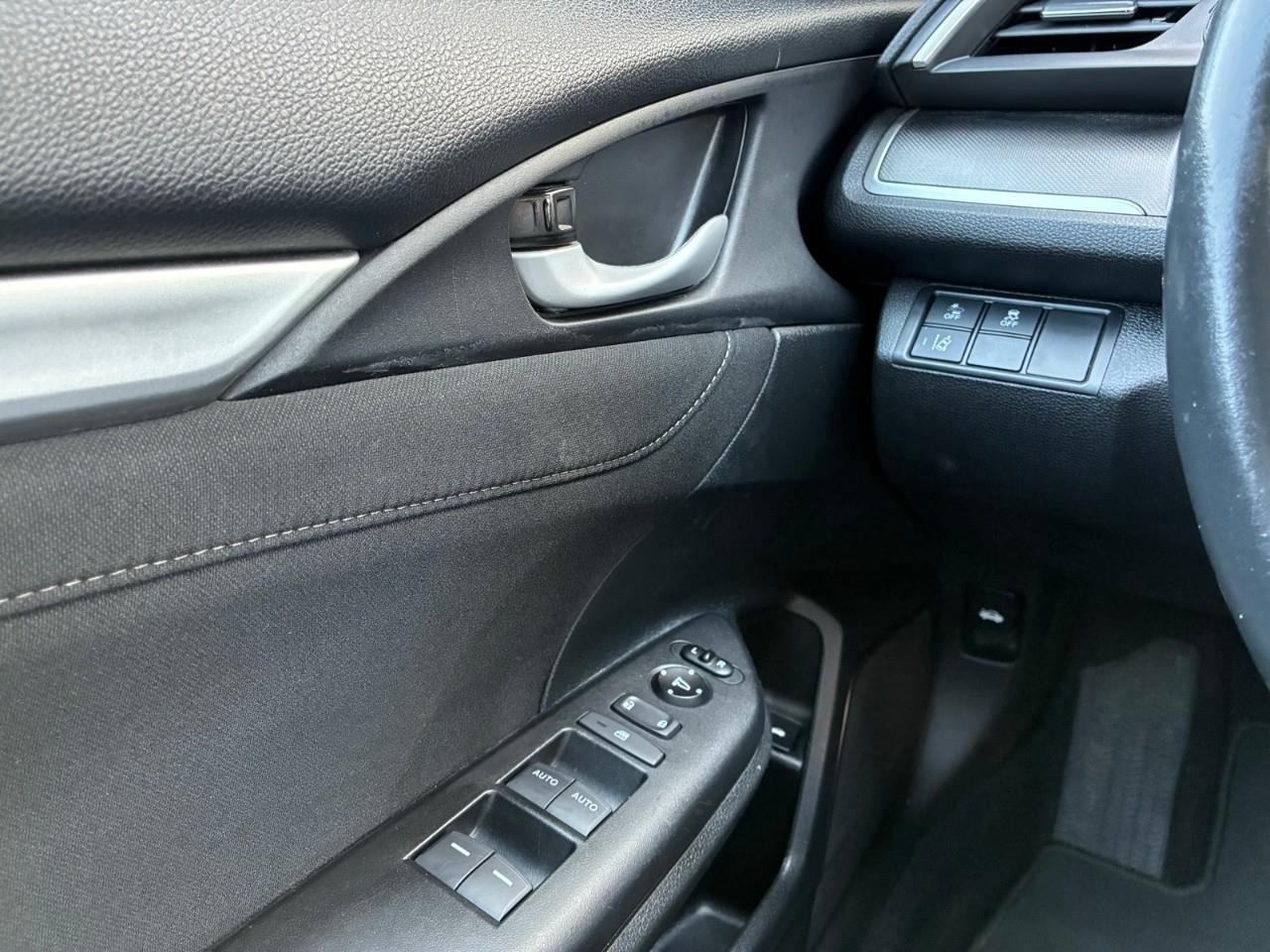 2021 Honda Civic EX 4dr Sedan Photo