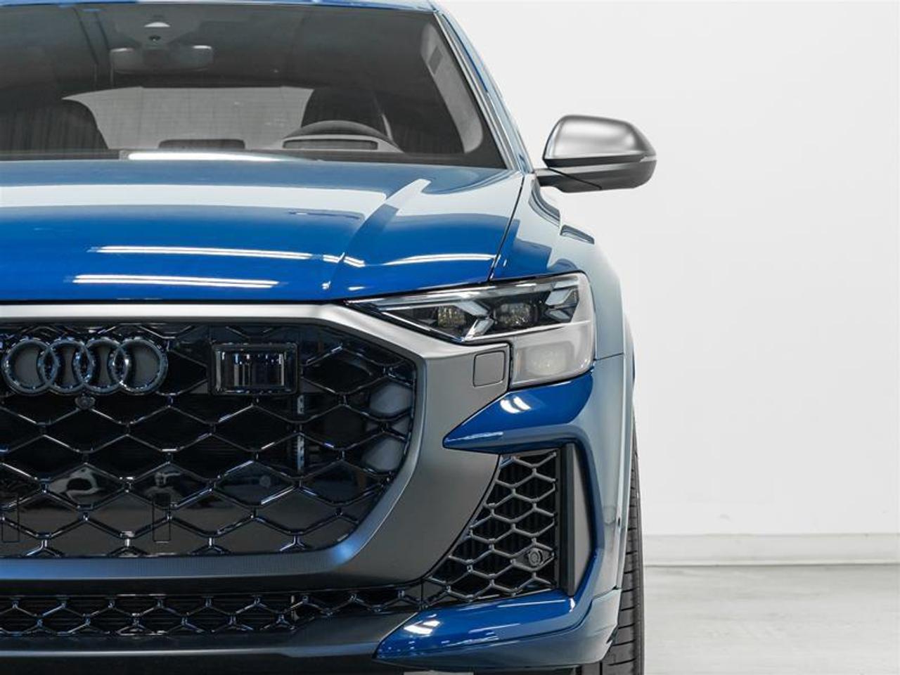 2026 Audi RS Q8 performance 4dr All-Wheel Drive quattro Sport Utility Photo4