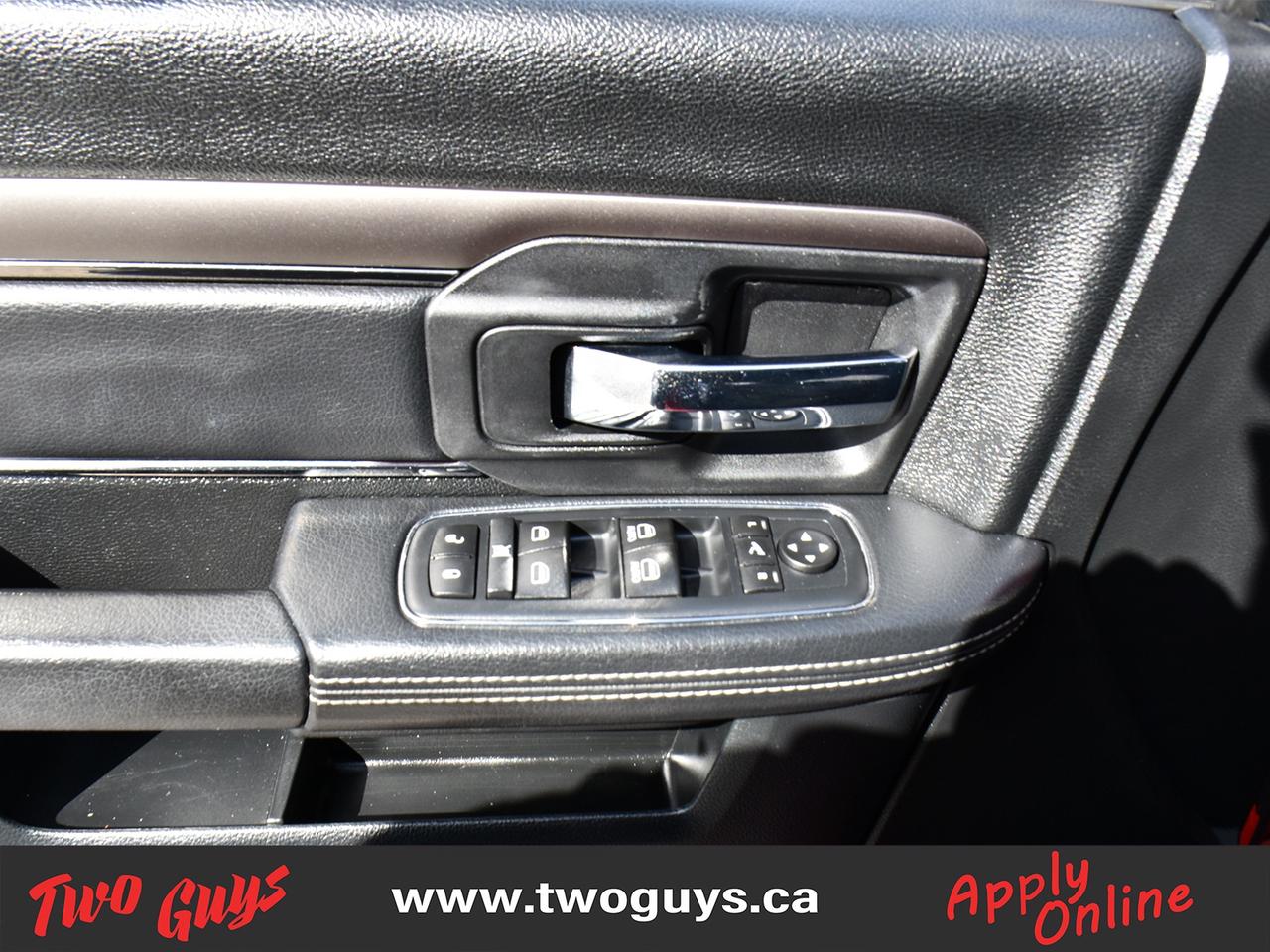 2016 RAM 1500 4WD Crew Cab 140.5  Sport Back Up Camera Photo