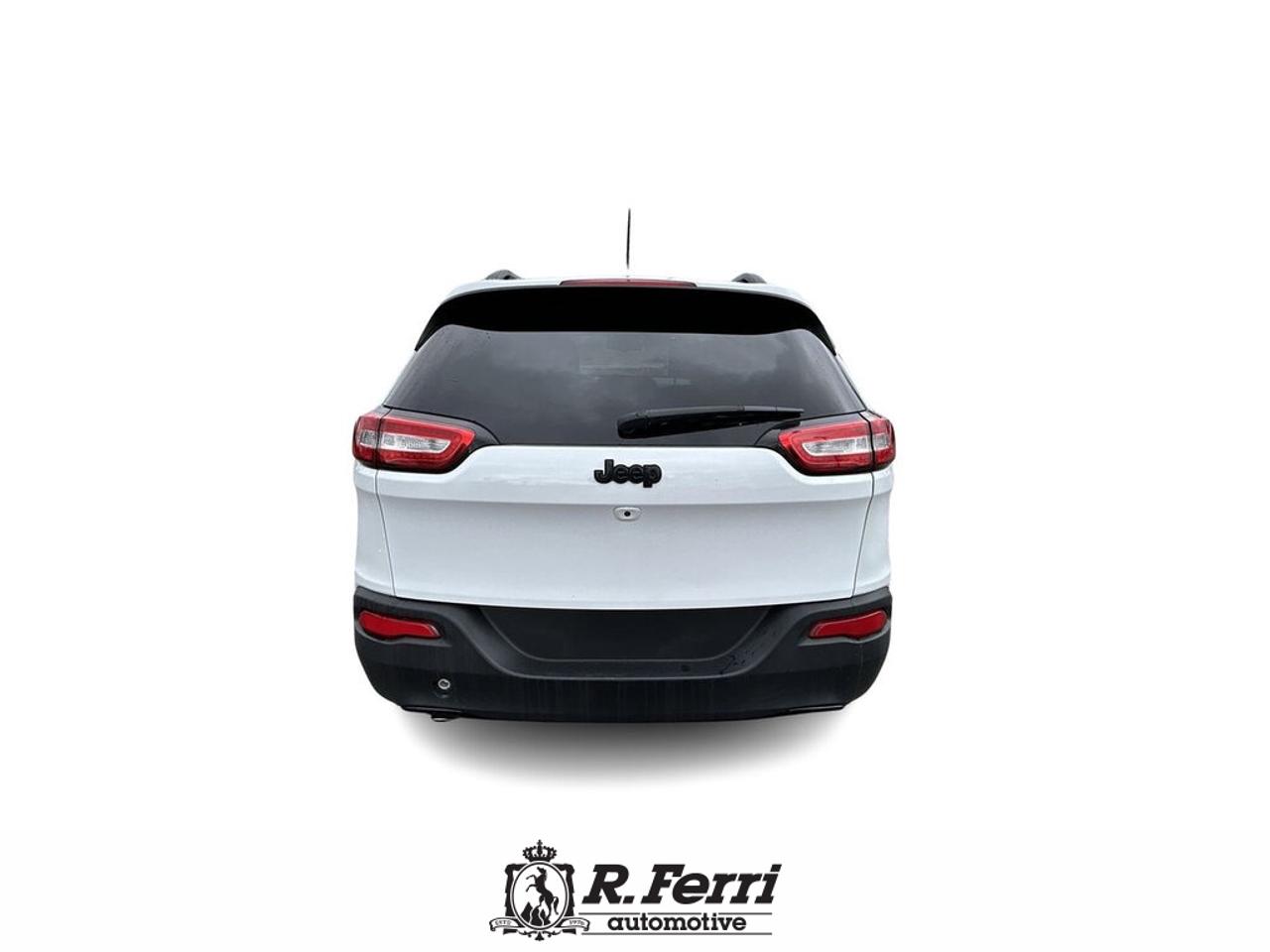 2018 Jeep Cherokee Sport 4dr Front-wheel Drive Photo