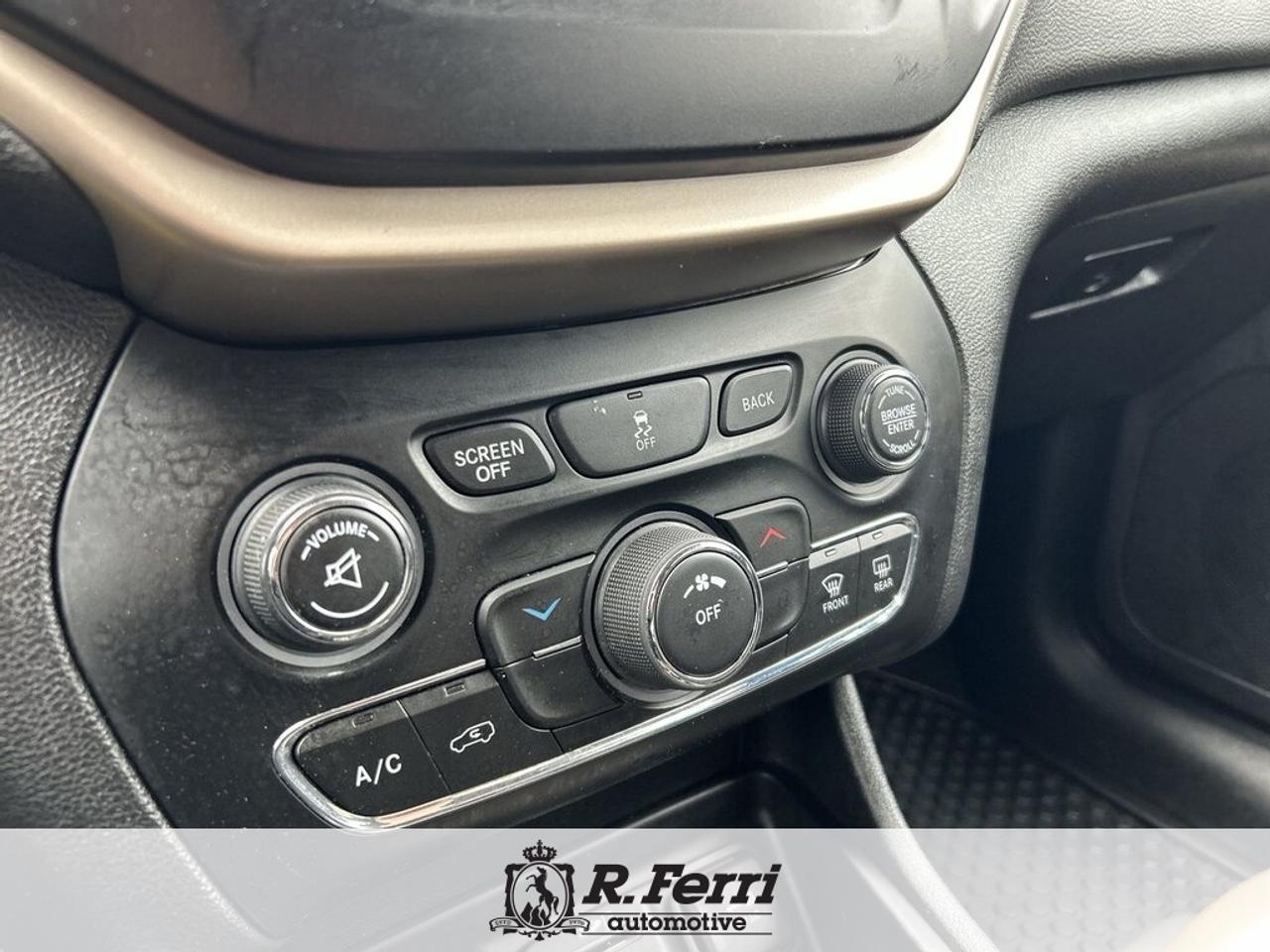 2018 Jeep Cherokee Sport 4dr Front-wheel Drive Photo