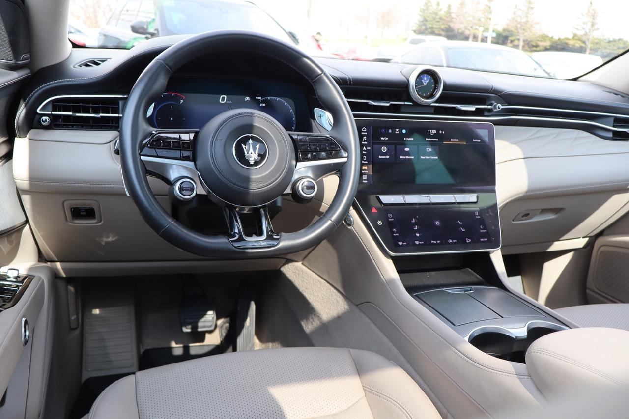 2023 Maserati Grecale GT   No Accident   Clean Carfax   One Owner   Beig Photo