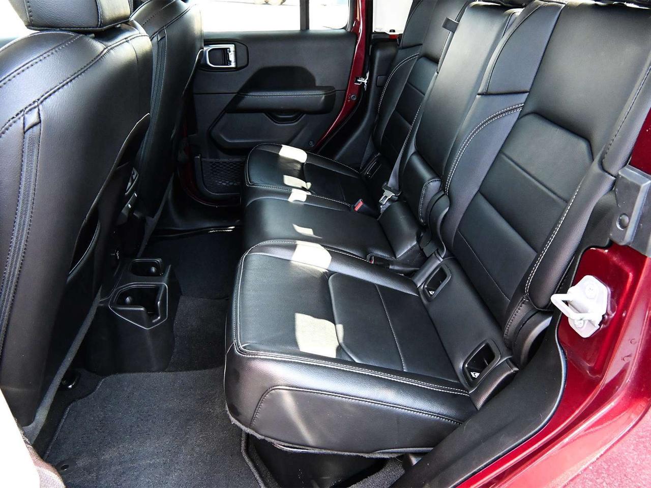 2022 Jeep Gladiator Overland 4x4 ~Nav ~Cam ~Heated Leather ~Bluetooth Photo