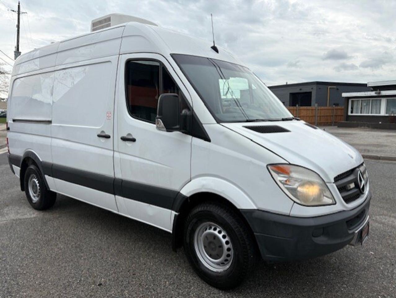 2013 Mercedes-Benz Sprinter 2500 ONLY 87KM-1 OWNER-144 WB HIGH ROOF-ROOF A/C Photo