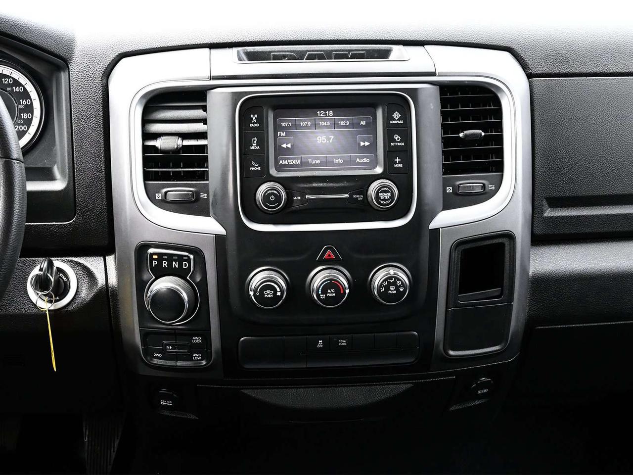 2022 RAM 1500 SLT Crew Cab 4x4 ~Bluetooth ~Cam ~Heated Mirrors Photo