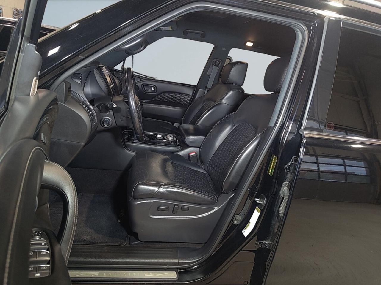 2021 Infiniti QX80 Luxe AWD   8-Passenger Seating   5.6L V8   Sunroof Photo