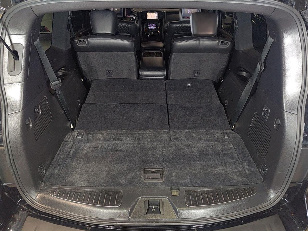 2021 Infiniti QX80 Luxe AWD   8-Passenger Seating   5.6L V8   Sunroof Photo