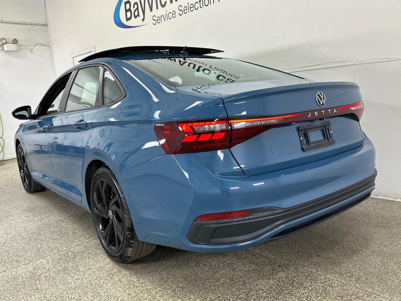 2025 Volkswagen Jetta Comfortline 4dr Sedan Photo4