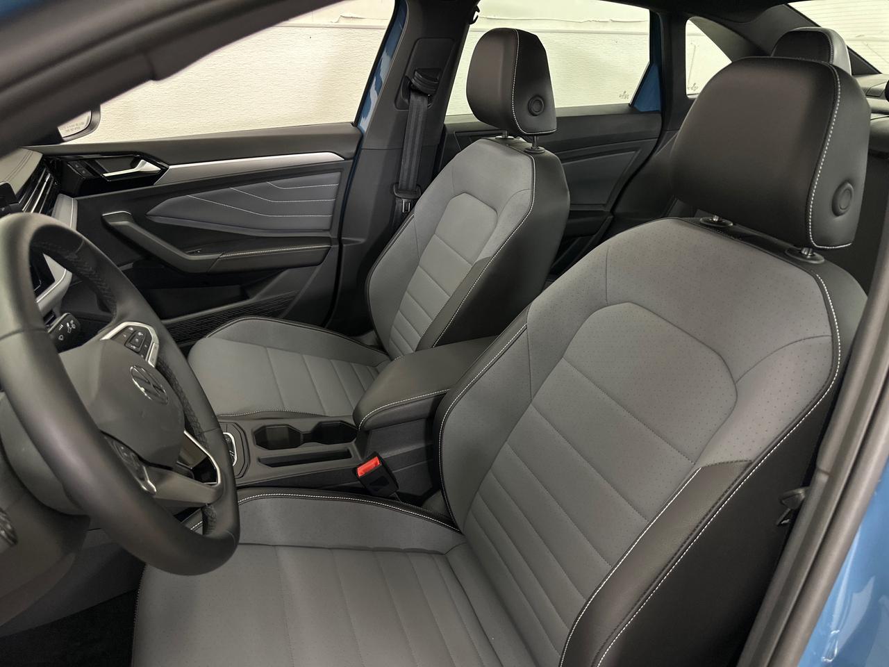2025 Volkswagen Jetta Comfortline 4dr Sedan Photo