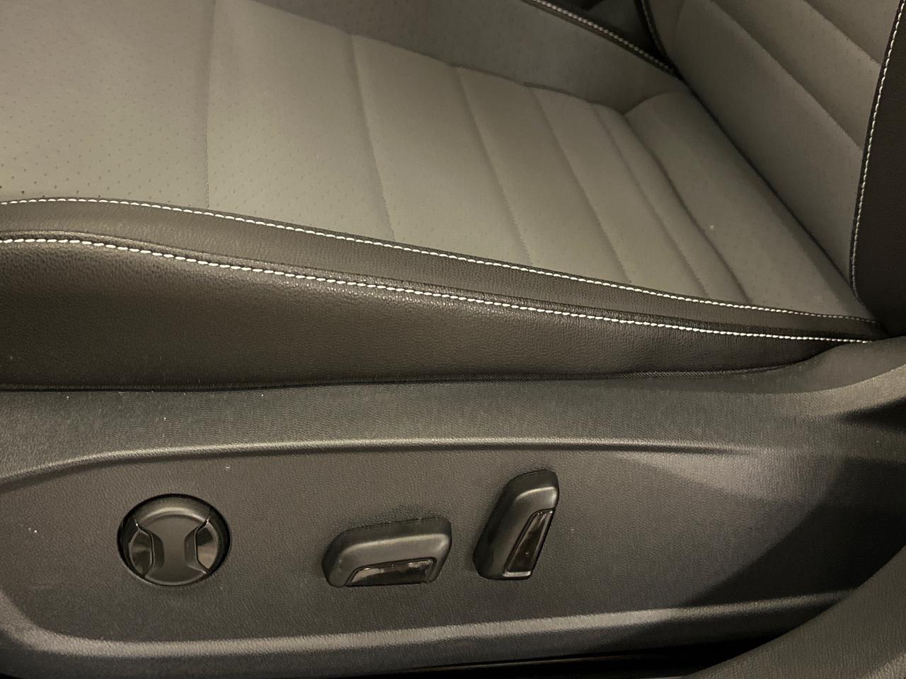 2025 Volkswagen Jetta Comfortline 4dr Sedan Photo