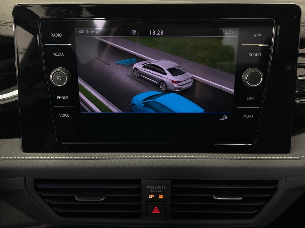 2025 Volkswagen Jetta Comfortline 4dr Sedan Photo