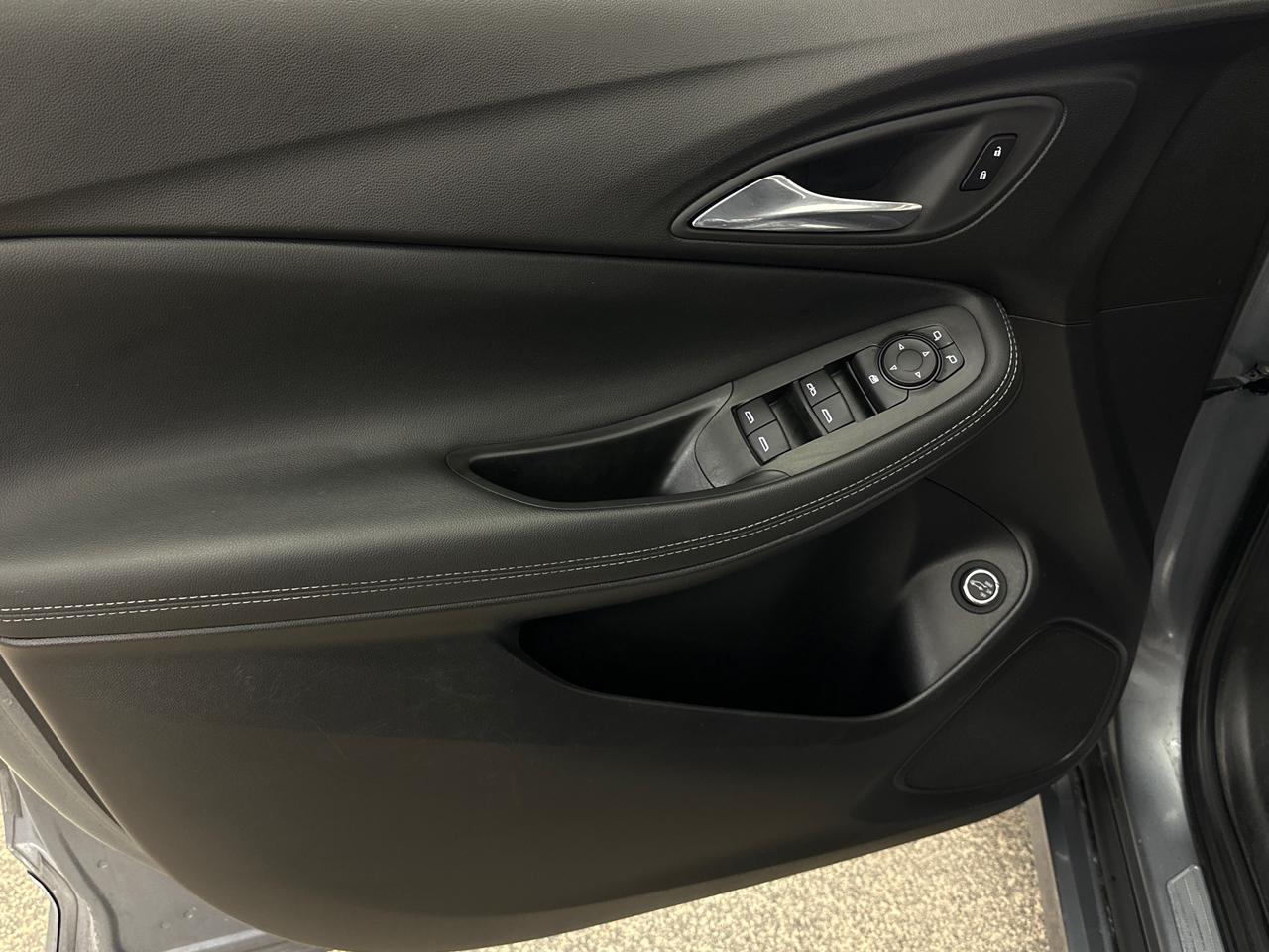 2022 Buick Encore GX Select All-Wheel Drive Photo