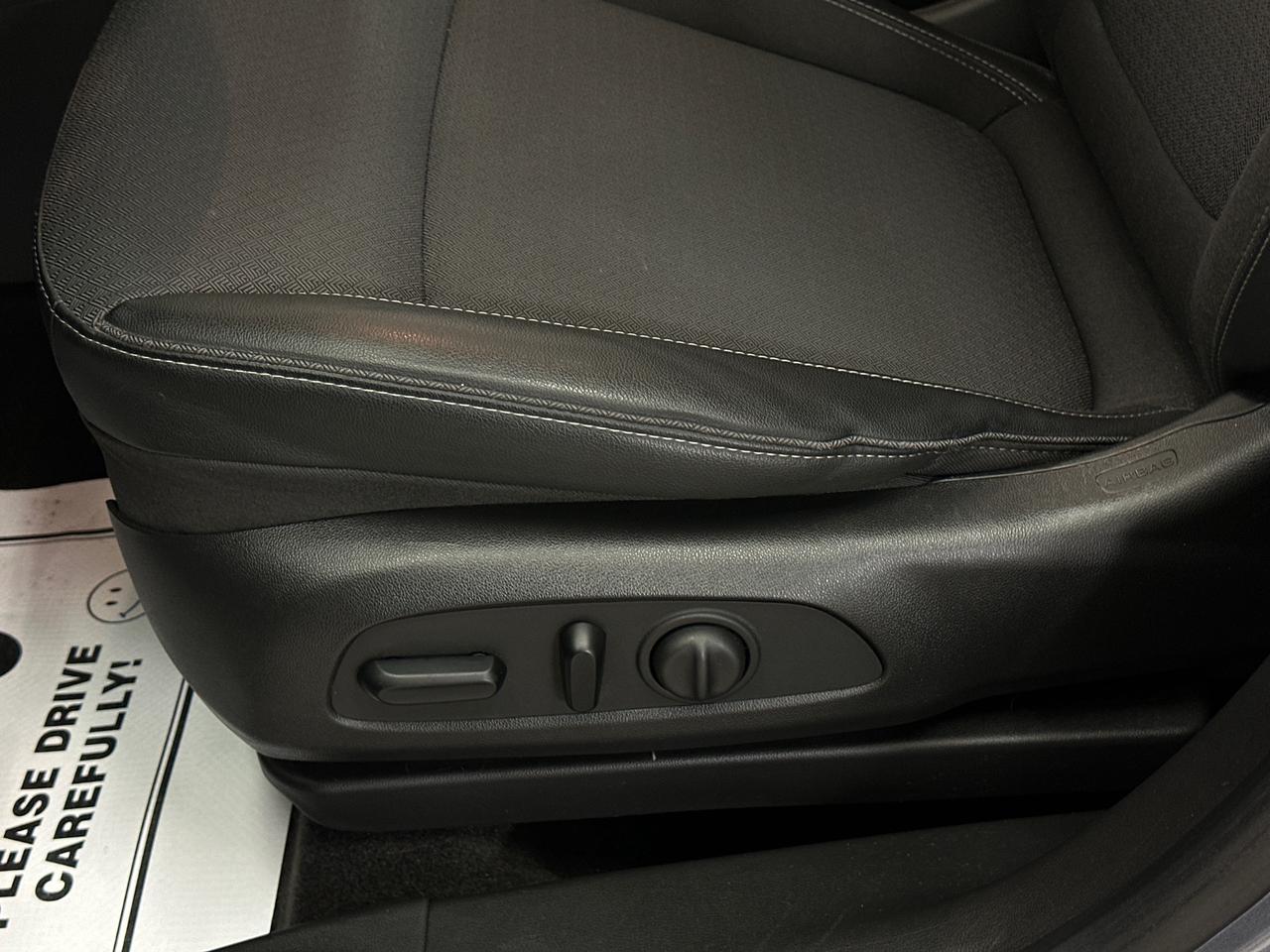 2022 Buick Encore GX Select All-Wheel Drive Photo