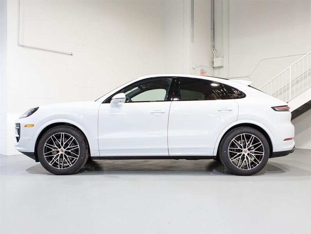 2026 Porsche Cayenne Coupe AWD Photo