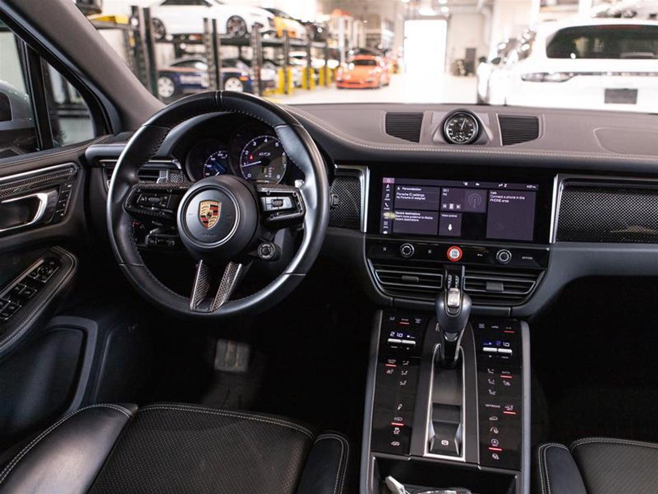2023 Porsche Macan GTS Photo