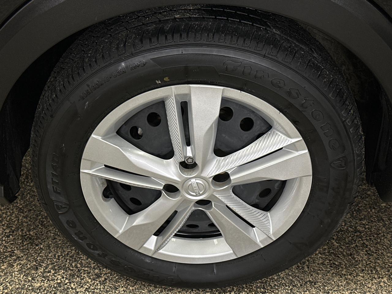 2024 Nissan Kicks S 4dr Front-Wheel Drive Photo