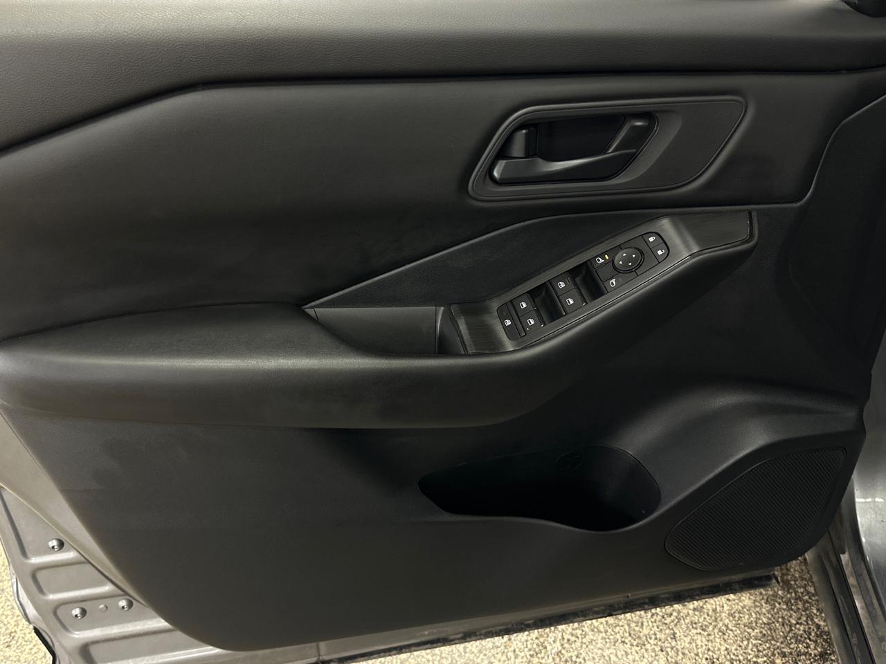 2024 Nissan Rogue S 4dr All-Wheel Drive Sport Utility Photo