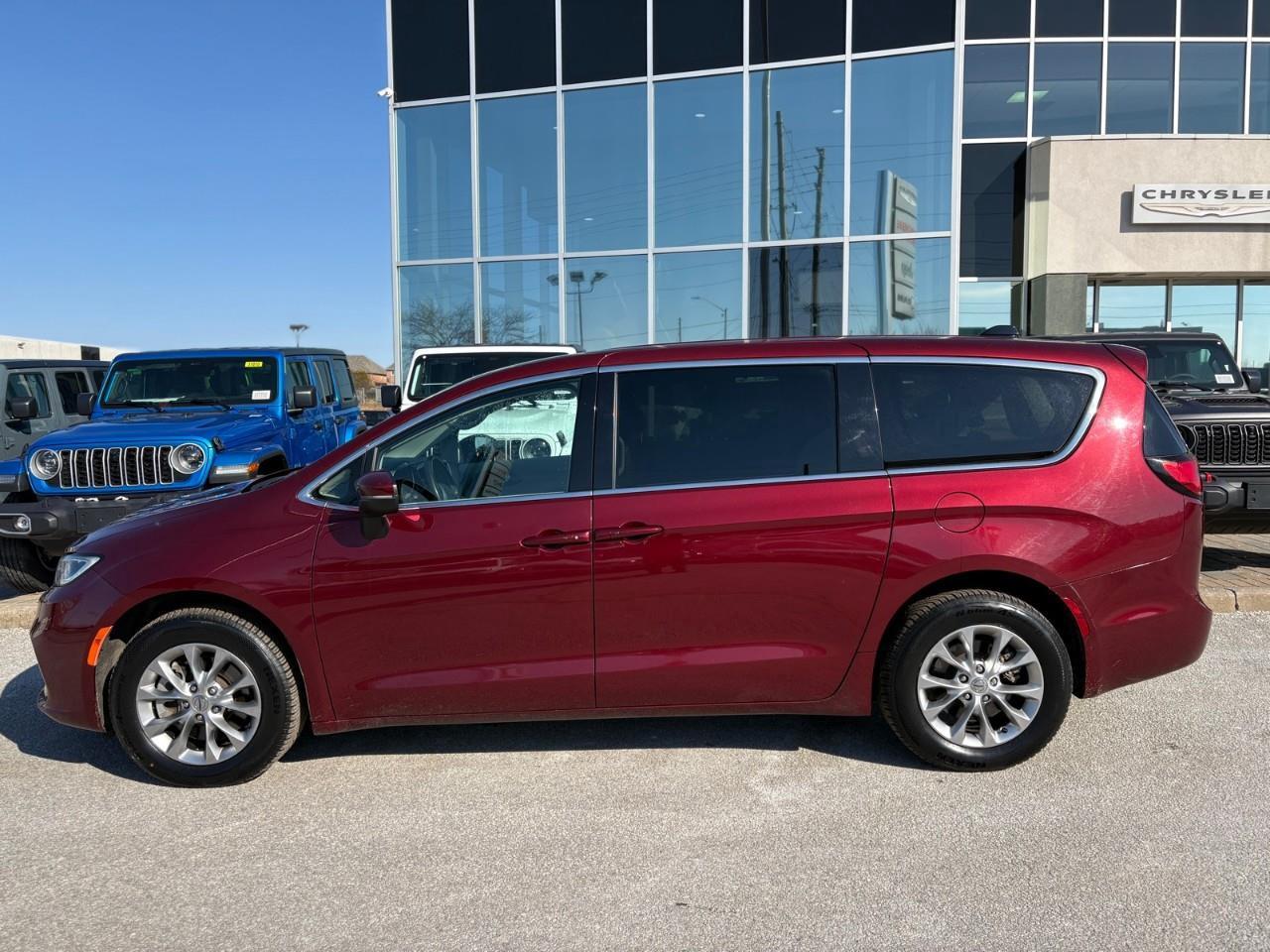 2023 Chrysler Pacifica Touring-L All-Wheel Drive Passenger Van Photo