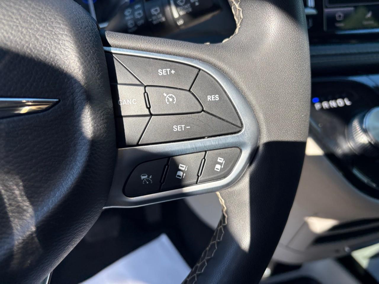 2023 Chrysler Pacifica Touring-L All-Wheel Drive Passenger Van Photo