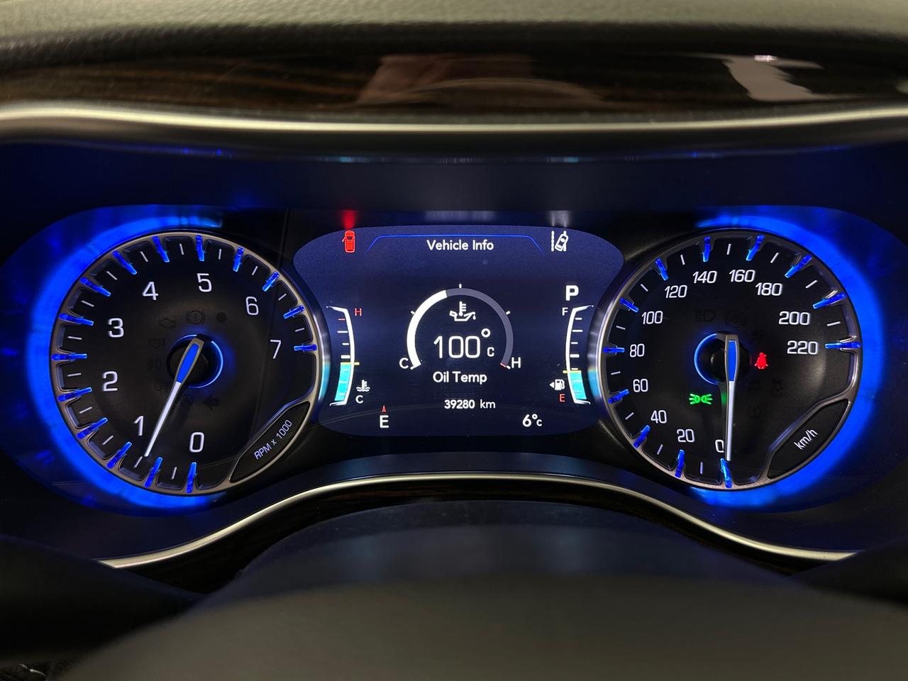 2024 Chrysler Pacifica Limited Front-Wheel Drive Passenger Van Photo