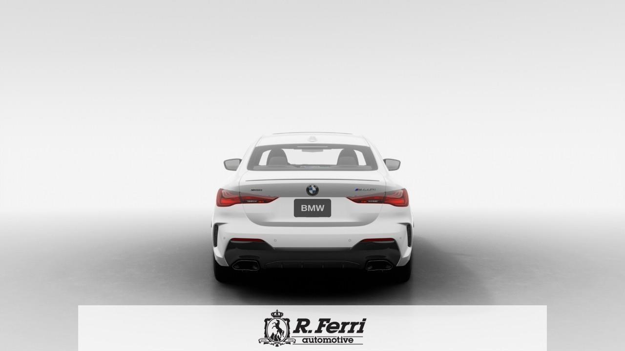 2027 BMW M440 i xDrive 2dr All-Wheel Drive Coupe Photo4