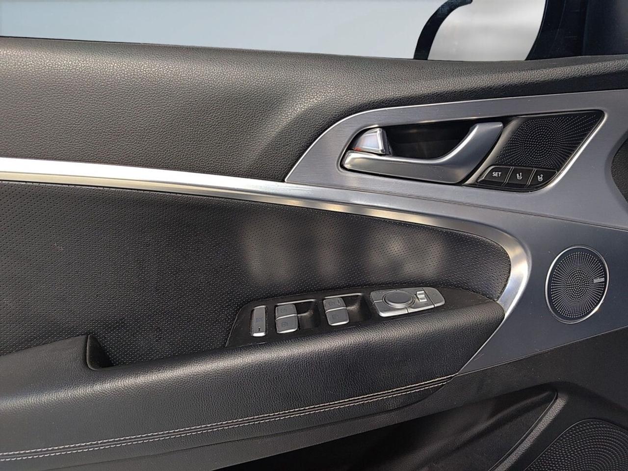 2019 Genesis G70 2.0T Advanced AWD/Leather/NAVI/Carplay/Drive Assis Photo