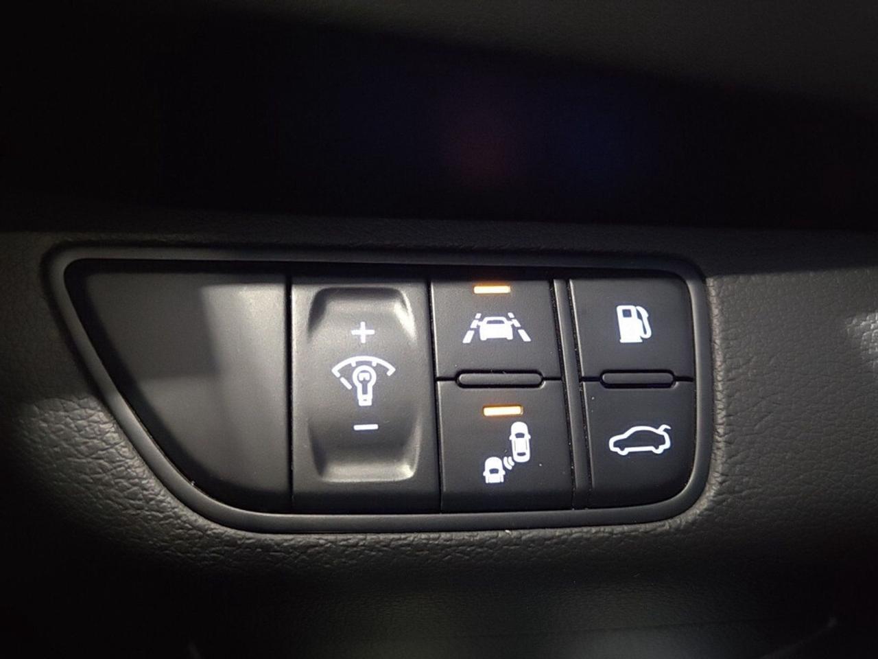 2019 Genesis G70 2.0T Advanced AWD/Leather/NAVI/Carplay/Drive Assis Photo