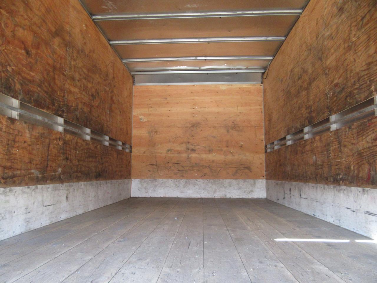 2022 Ford F-550 DIESEL 16FT BOX ROLLOUT RAMP Photo4