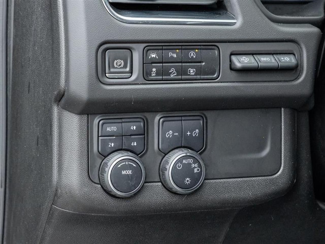 2023 Chevrolet Tahoe Premier 4x4 Photo