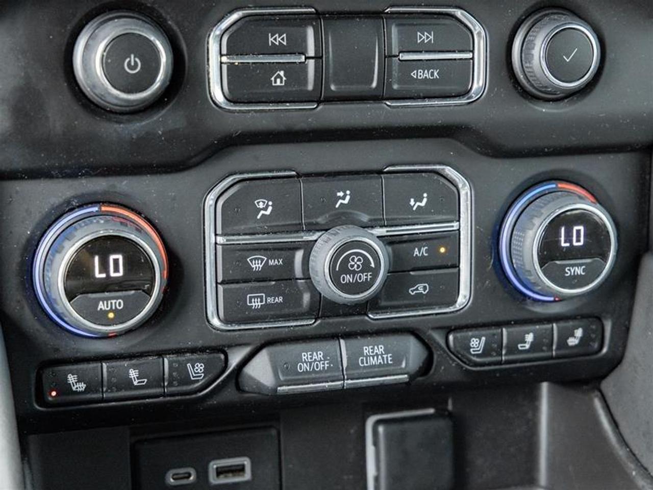 2023 Chevrolet Tahoe Premier 4x4 Photo