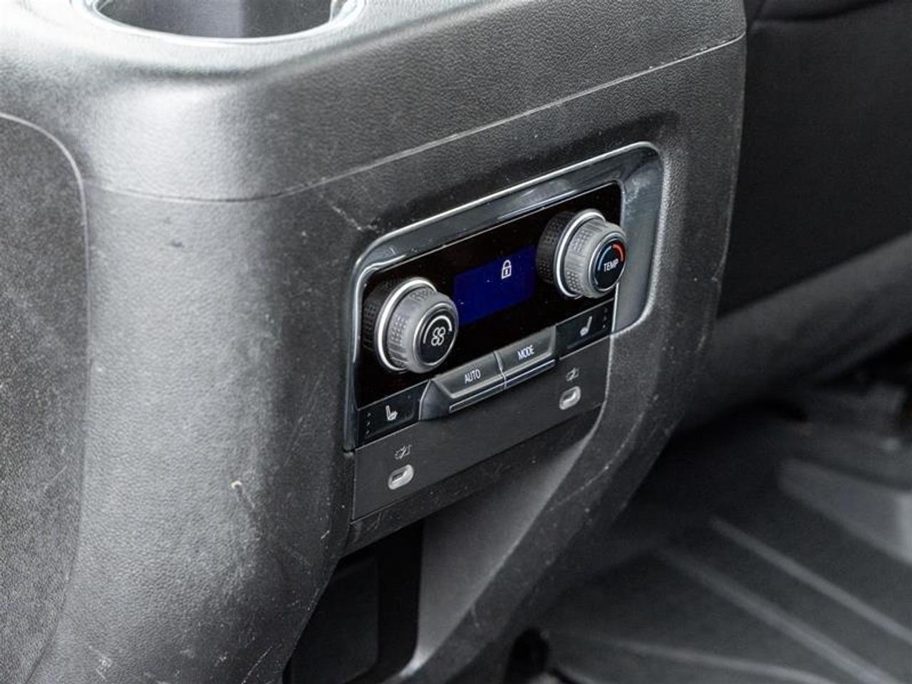 2023 Chevrolet Tahoe Premier 4x4 Photo