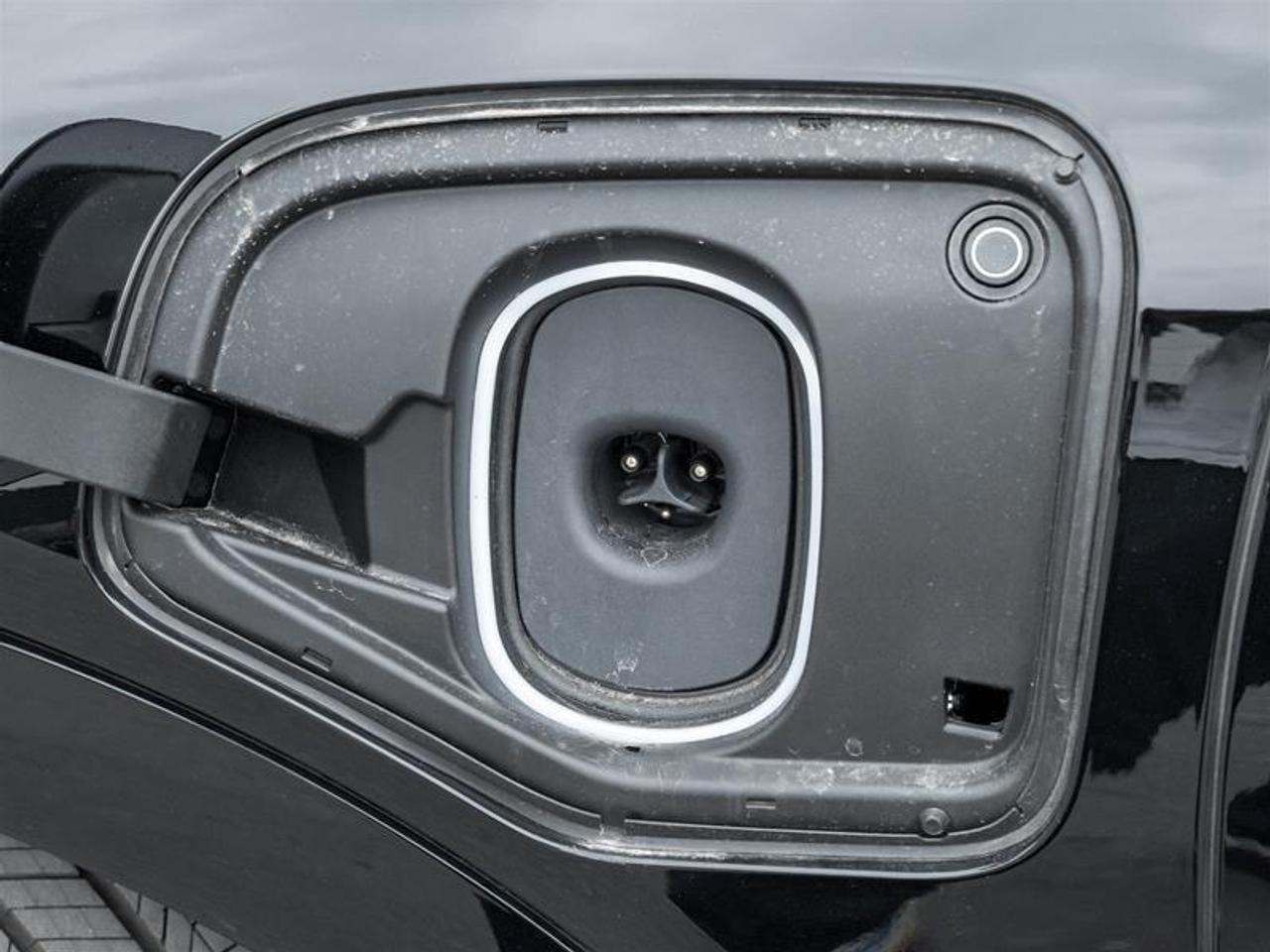 2026 Cadillac OPTIQ Sport 4dr Photo