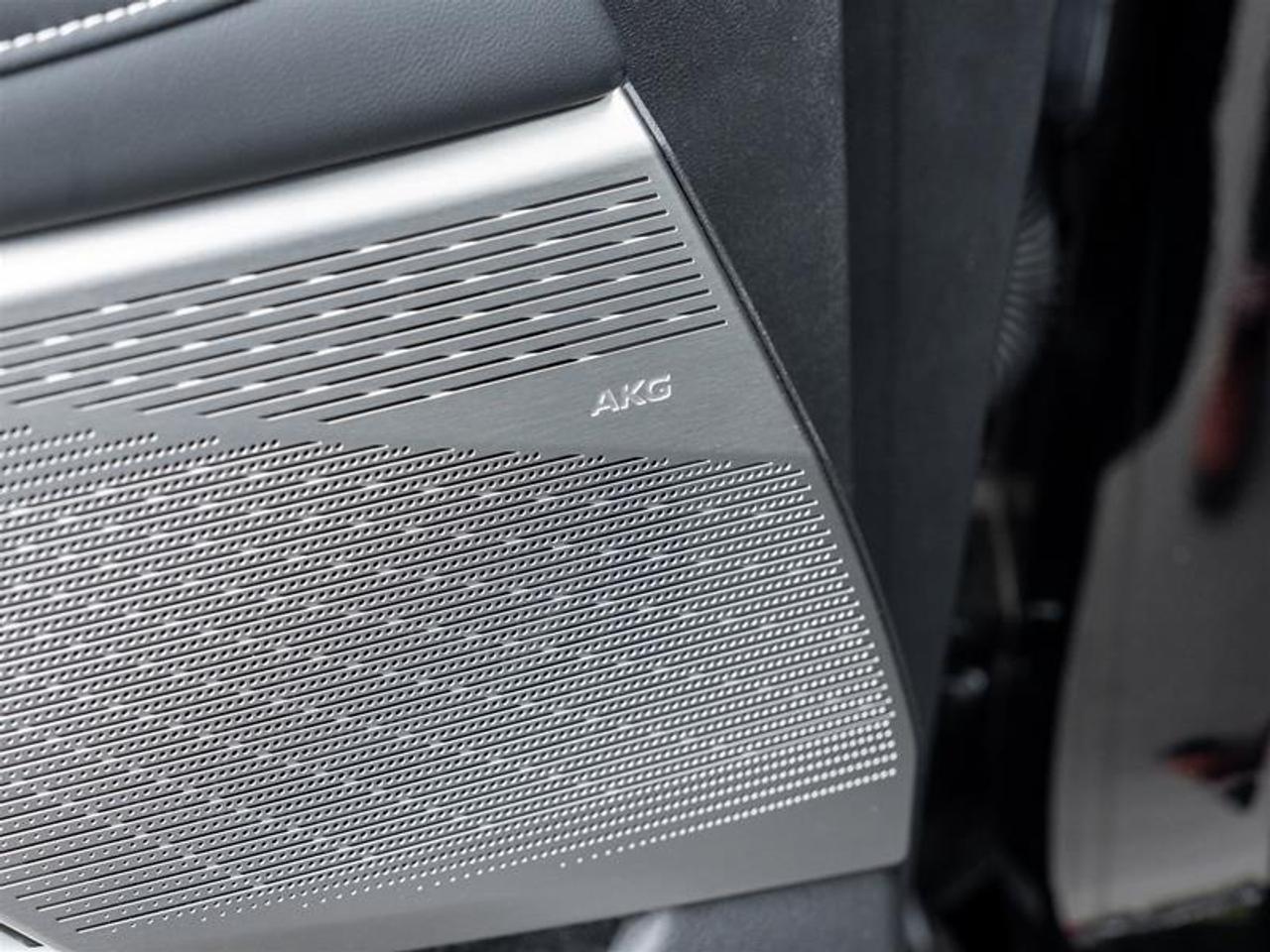2026 Cadillac OPTIQ Sport 4dr Photo