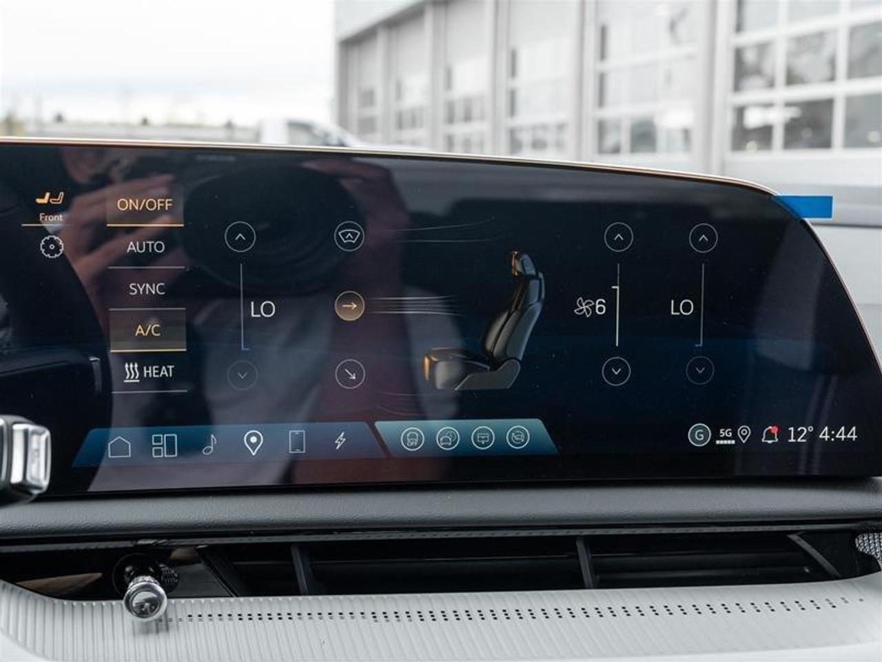 2026 Cadillac OPTIQ Sport 4dr Photo