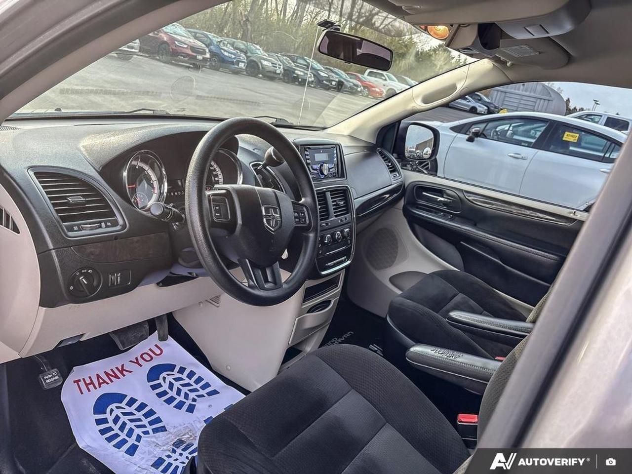 2016 Dodge Grand Caravan SE/SXT Passenger Van Photo