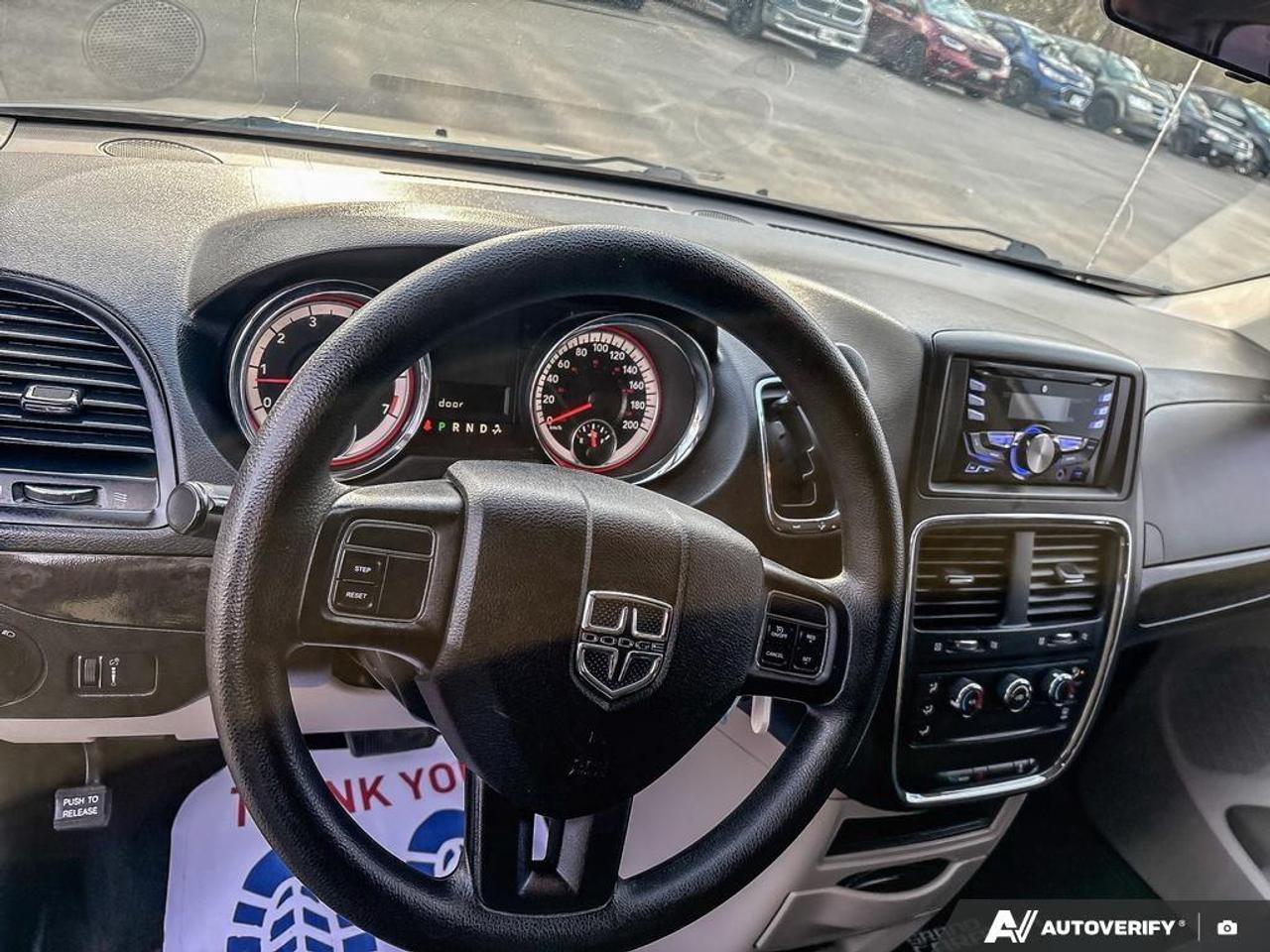 2016 Dodge Grand Caravan SE/SXT Passenger Van Photo