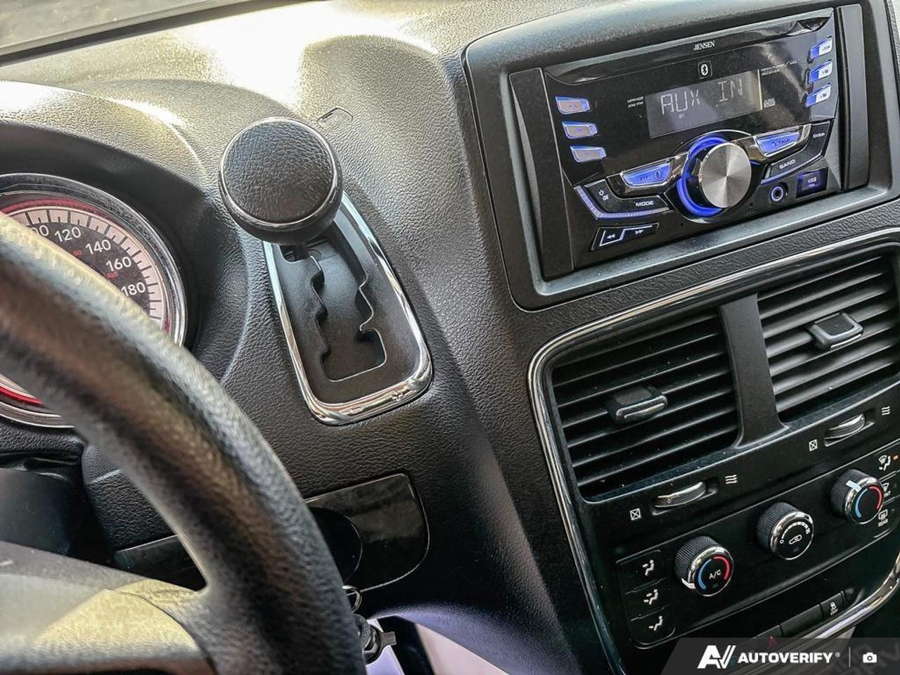2016 Dodge Grand Caravan SE/SXT Passenger Van Photo